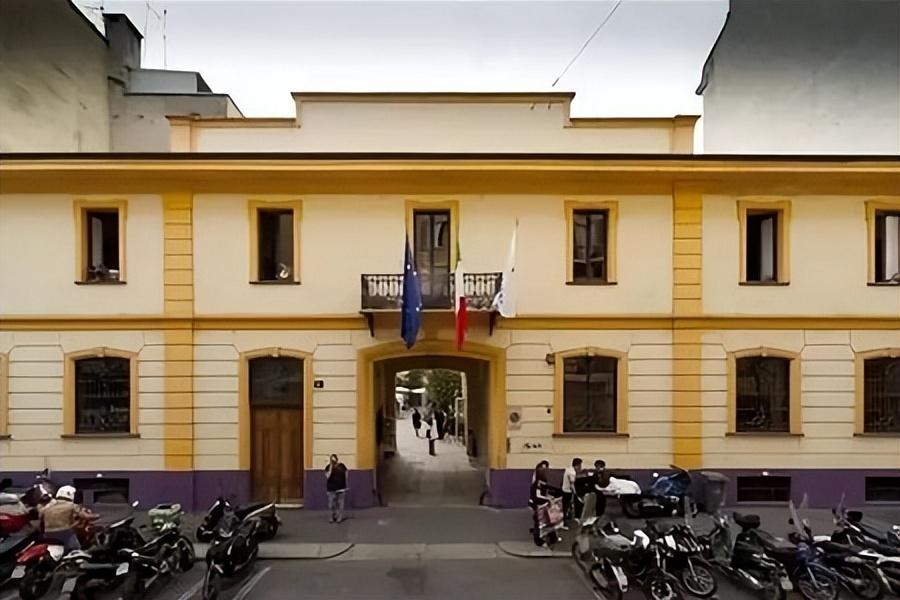 欧洲服装设计院校怎么样,你不知道的欧洲设计学院服装设计硕士全解分享(图2)