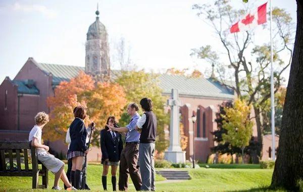 高中出国留学加拿大多少钱一年,初次赴加拿大读高中必看的留学全攻略分享(图4)