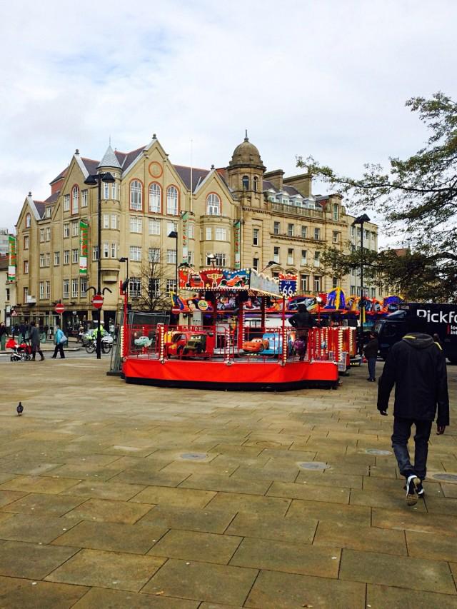 英国留学面试如何介绍自己,赴英留学面试完美介绍自己的方法分享(图1)