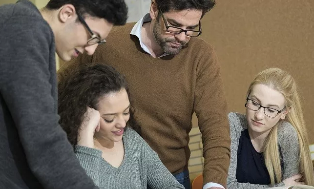 1533178880310484.png 移民德国,德国教育究竟有多大价值?