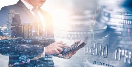 1650019135800755.png 加拿大最火投资移民项目:无雅思,20万加币投资额全家拿枫叶卡!