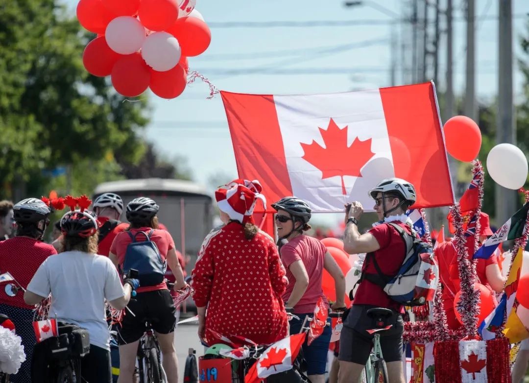 加拿大联邦自雇移民，是否需要去加拿大商业考察？