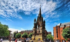 去英国留学硕士的条件及费用有哪些要求