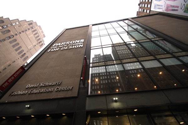 帕森斯设计学院作品集怎么做？