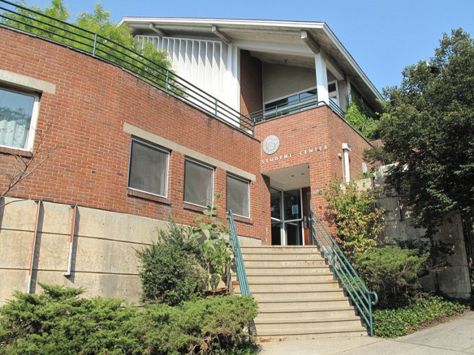 1499334981670740.jpg 罗德岛设计学院学费是多少?