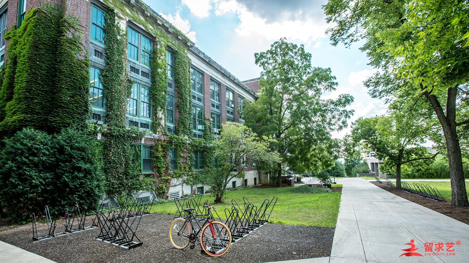 伊利诺伊大学系统介绍 伊利诺伊大学系统介绍