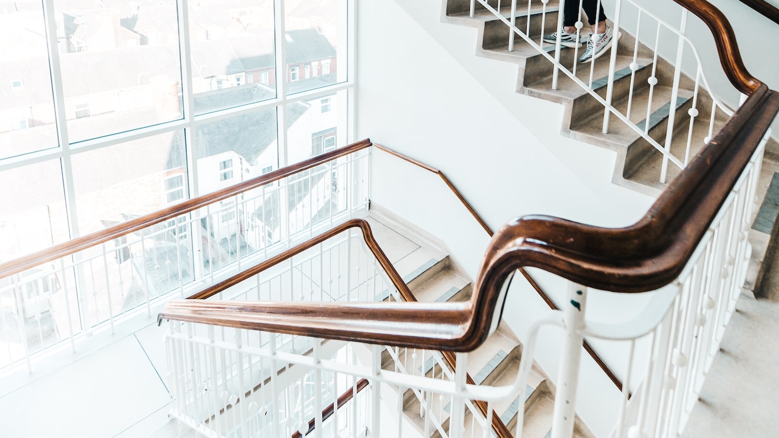 名校直通车,移民希腊的绝佳优势 名校直通车,移民希腊的绝佳优势